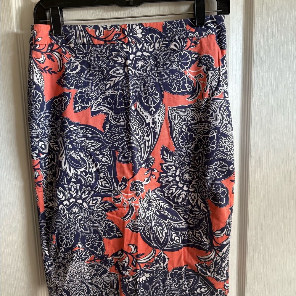 The Limited Floral Print Skirt in Coral and Navy